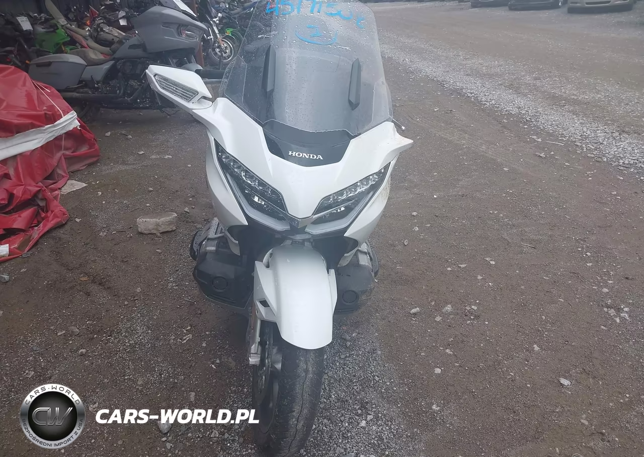 2018 Honda Gl1800 VIN:JH2SC7905JK002478 - 5