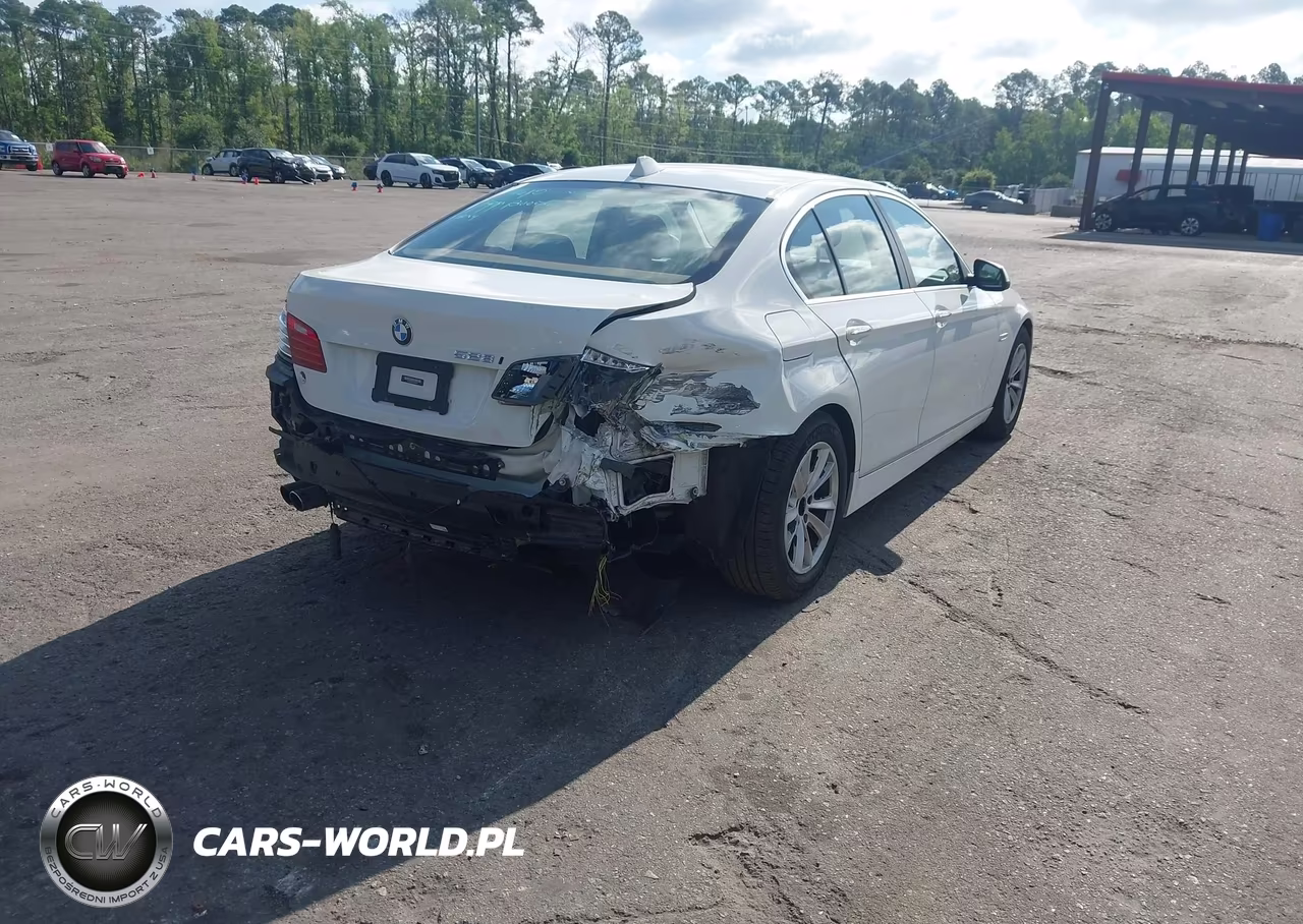 2016 BMW 528I VIN:WBA5A5C53GG348784 - 4