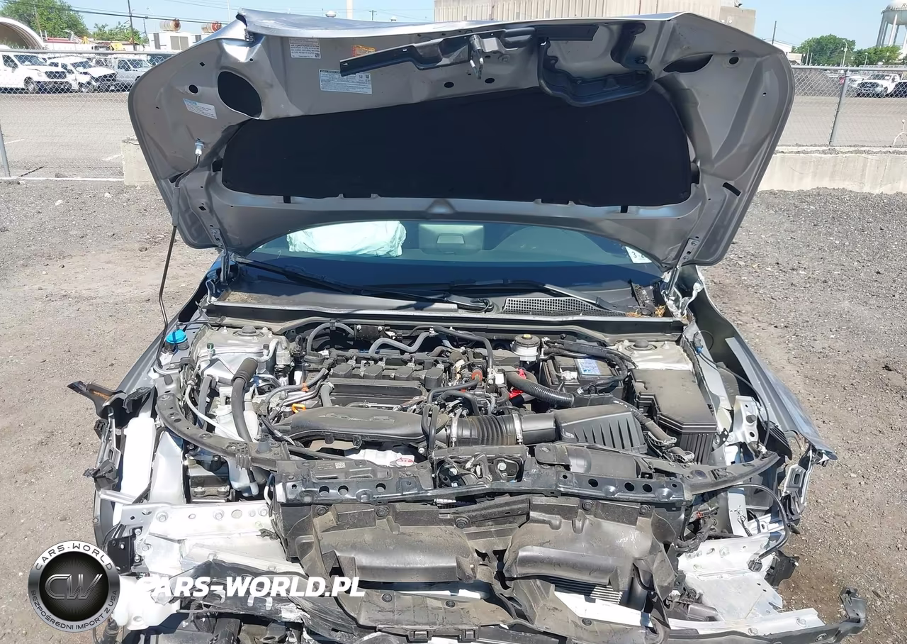 2024 Honda Civic Ex VIN:2HGFE1F72RH323384 - 10