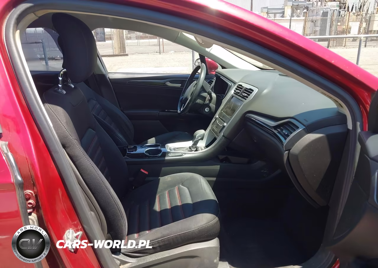 2013 Ford Fusion Se VIN:3FA6P0H71DR325548 - 5