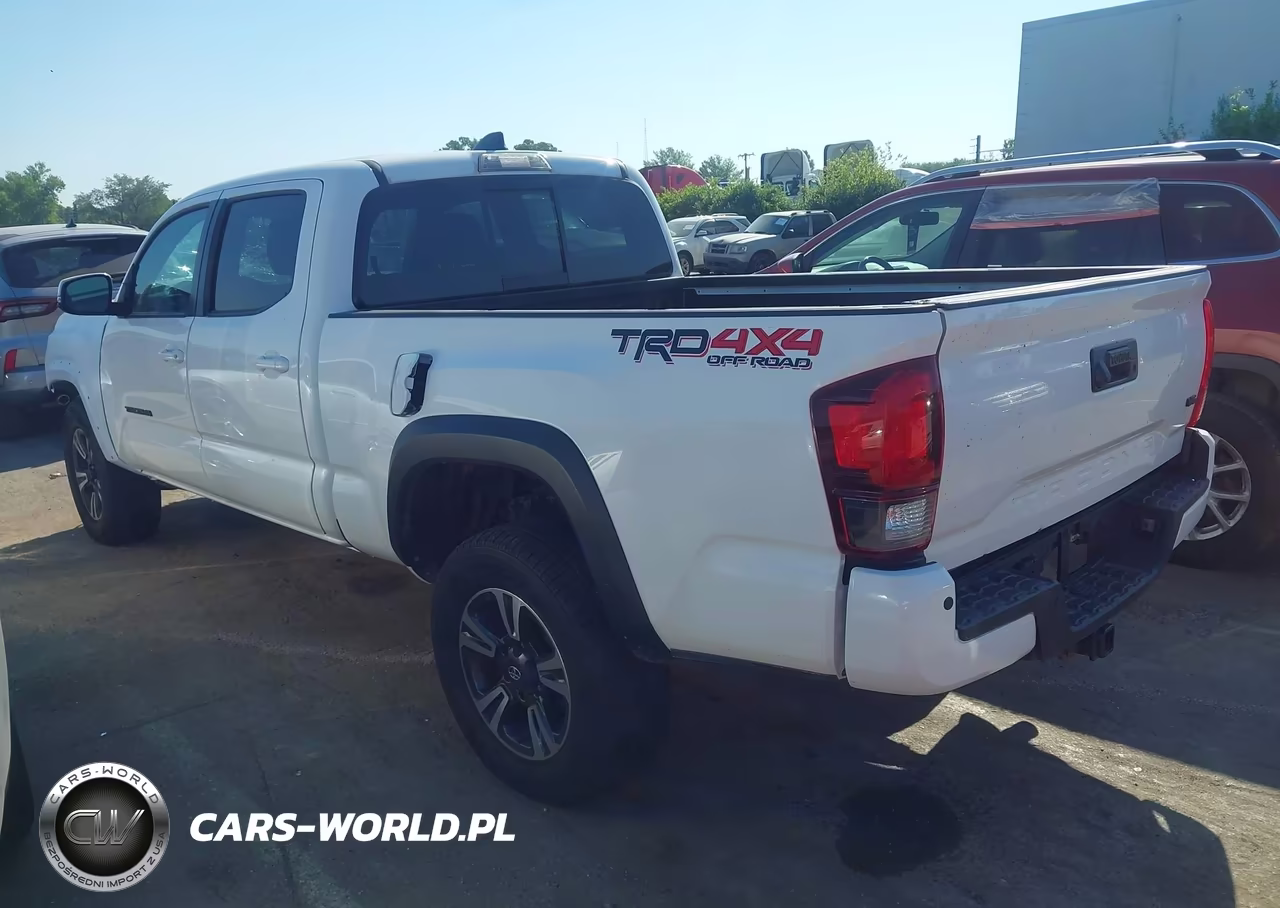 2023 Toyota Tacoma Trd Off-Road VIN:3TMDZ5BNXPM164702 - 3