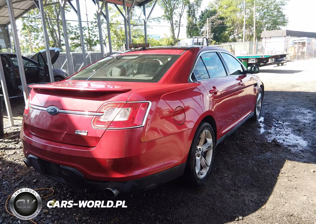 2010 Ford Taurus Sho VIN:1FAHP2KT0AG123152 - 4