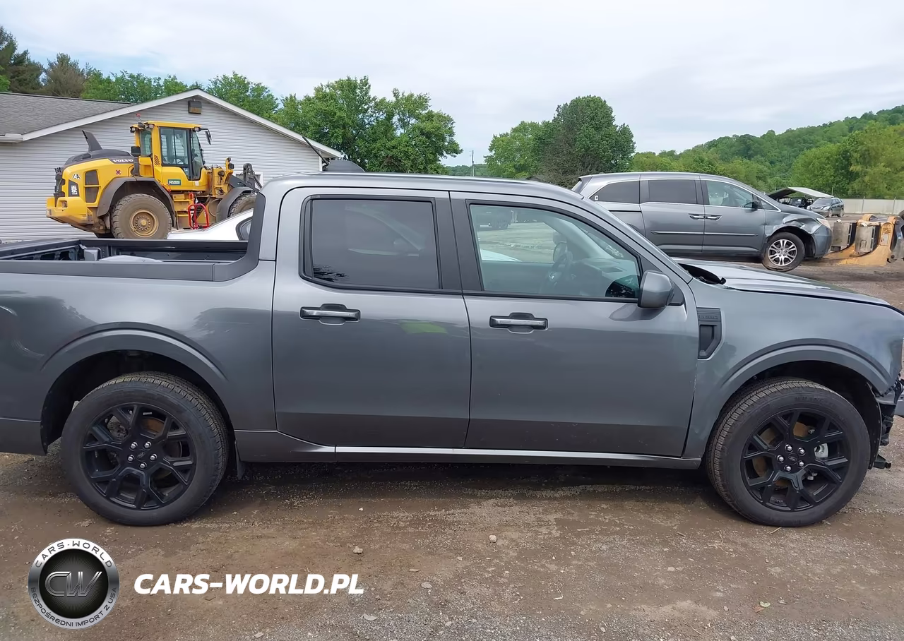 2025 Ford Maverick Lobo Standard VIN:3FTCW8TA4SRB17128 - 14
