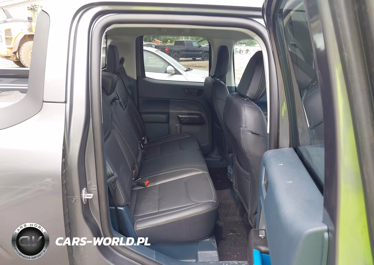 2025 Ford Maverick Lobo Standard VIN:3FTCW8TA4SRB17128 - 8
