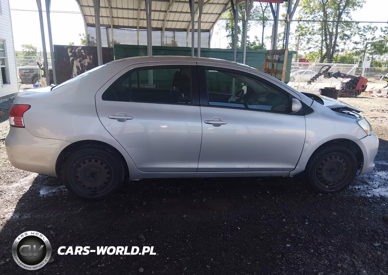 2007 Toyota Yaris VIN:JTDBT923271045568 - 13