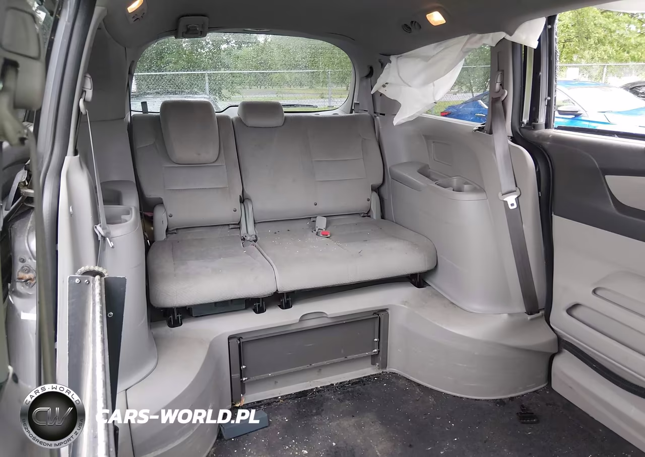 2015 Honda Odyssey Ex VIN:5FNRL5H48FB083013 - 8