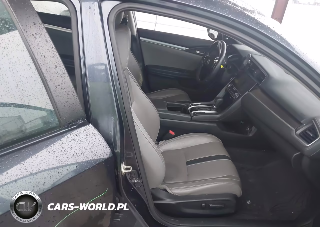2016 Honda Civic Touring VIN:19XFC1F97GE002696 - 5