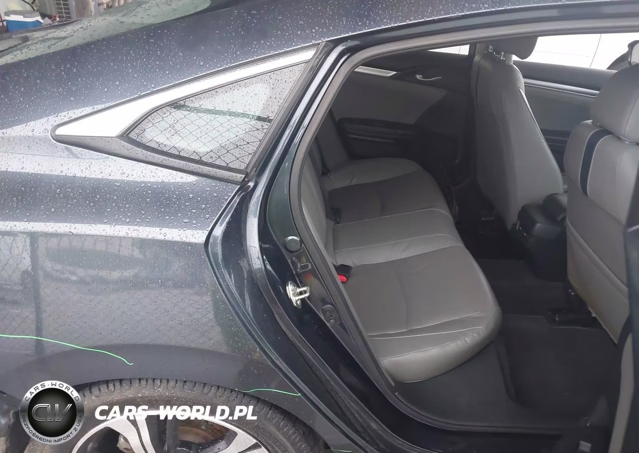 2016 Honda Civic Touring VIN:19XFC1F97GE002696 - 8