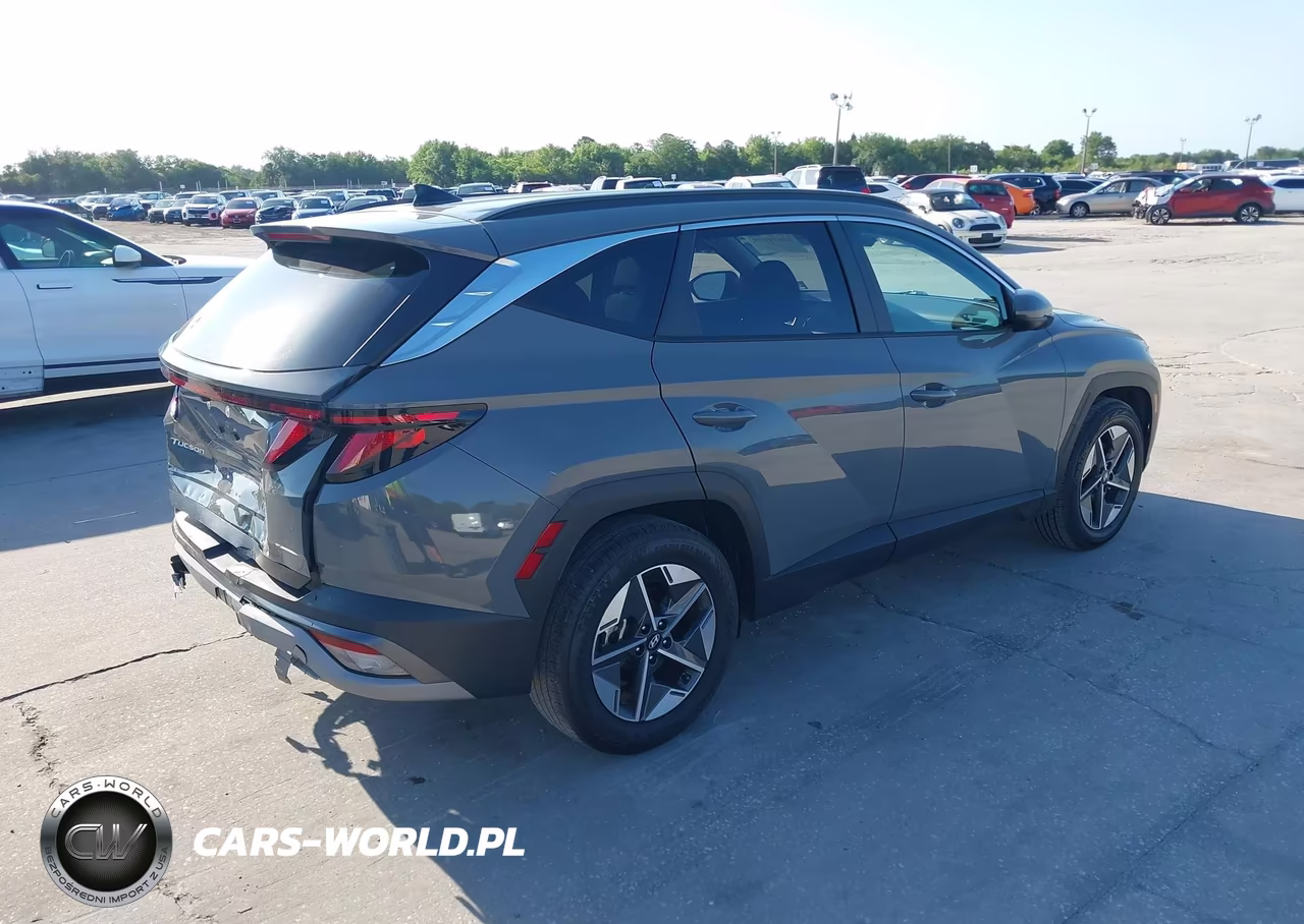2025 Hyundai Tucson Sel VIN:5NMJB3DE7SH507258 - 4