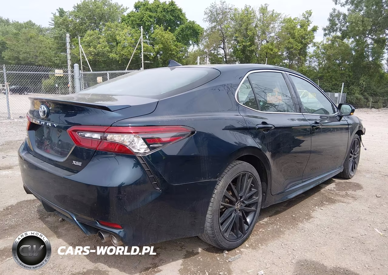 2021 Toyota Camry Xse VIN:4T1K61AK0MU525051 - 4
