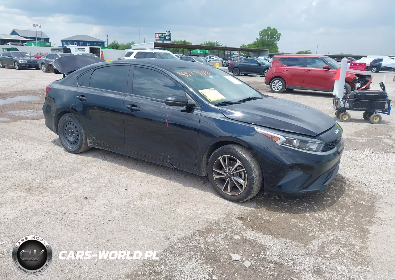 2023 Kia Forte Lxs VIN:3KPF24AD6PE676726 - 13