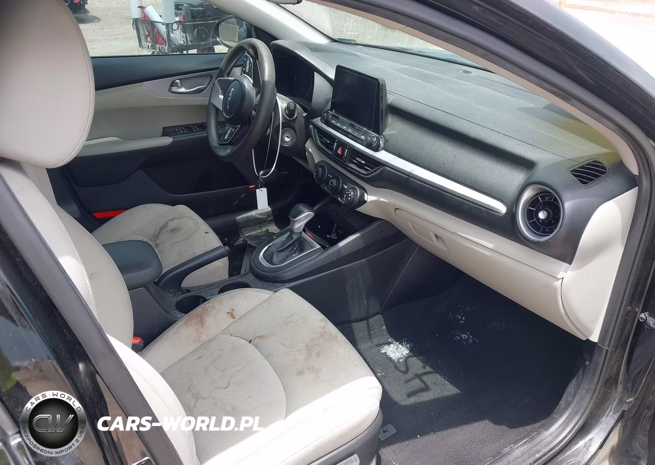 2023 Kia Forte Lxs VIN:3KPF24AD6PE676726 - 5