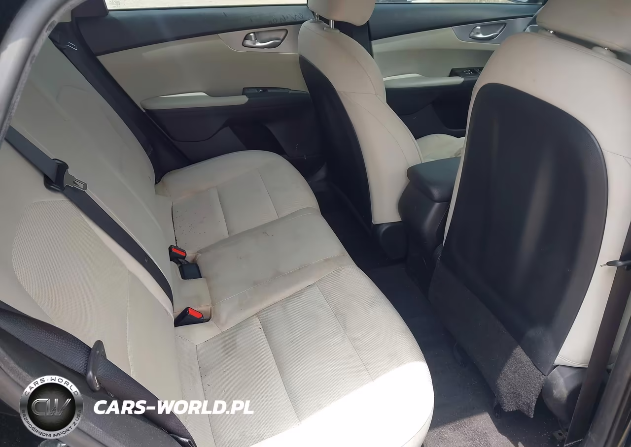 2023 Kia Forte Lxs VIN:3KPF24AD6PE676726 - 8