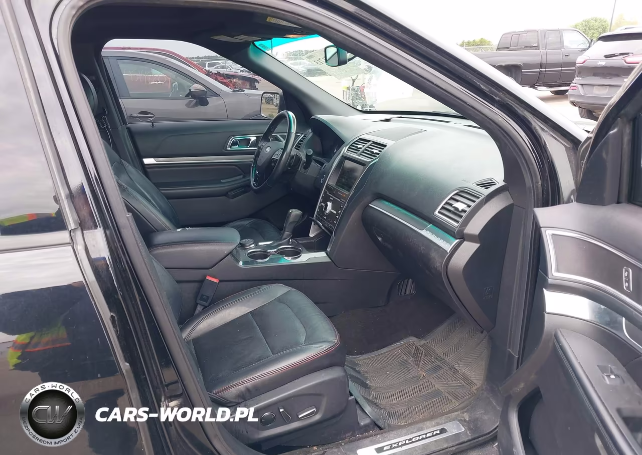 2016 Ford Explorer Sport VIN:1FM5K8GT2GGA76105 - 5