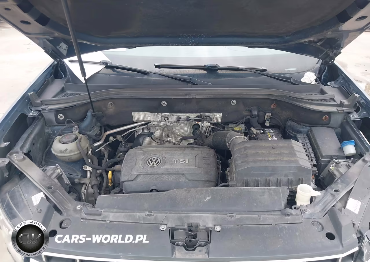 2018 Volkswagen Atlas 2.0T S VIN:1V2AP2CA0JC540107 - 10