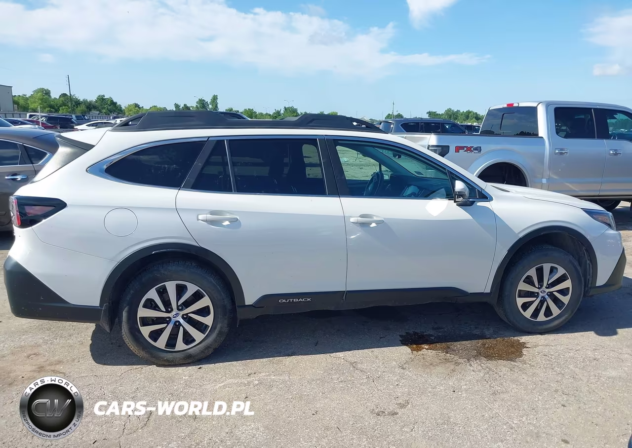 2021 Subaru Outback Premium VIN:4S4BTADC5M3182496 - 13