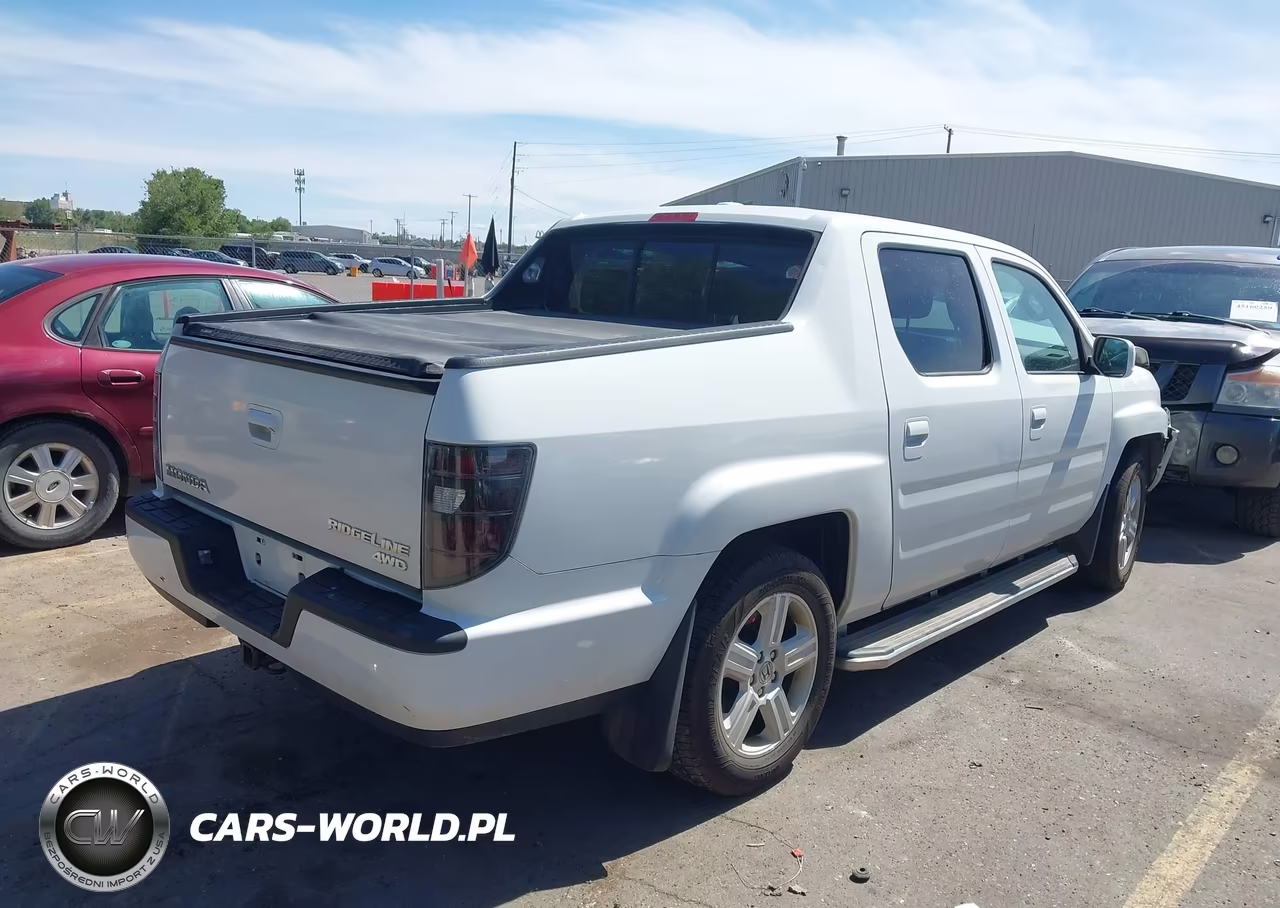 2013 Honda Ridgeline Rtl VIN:5FPYK1F58DB010599 - 4