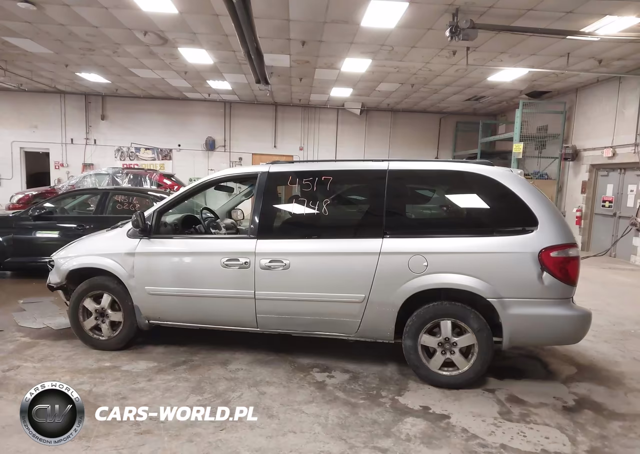 2005 Dodge Grand Caravan Sxt VIN:2D4GP44L15R455817 - 15