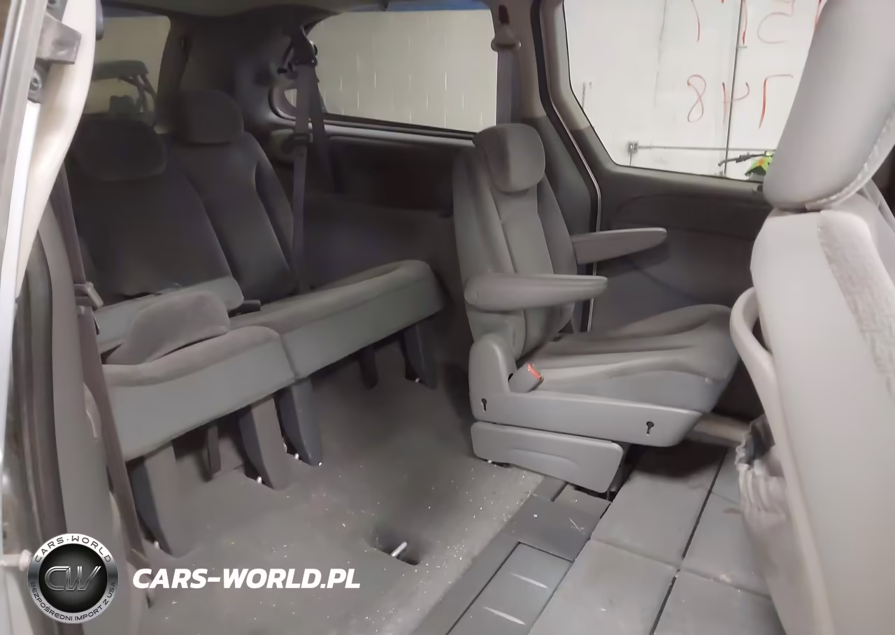 2005 Dodge Grand Caravan Sxt VIN:2D4GP44L15R455817 - 8