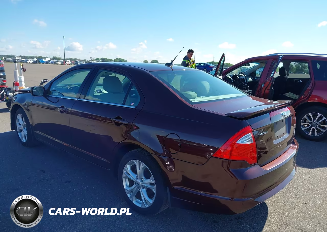 2012 Ford Fusion Se VIN:3FAHP0HA1CR144260 - 3