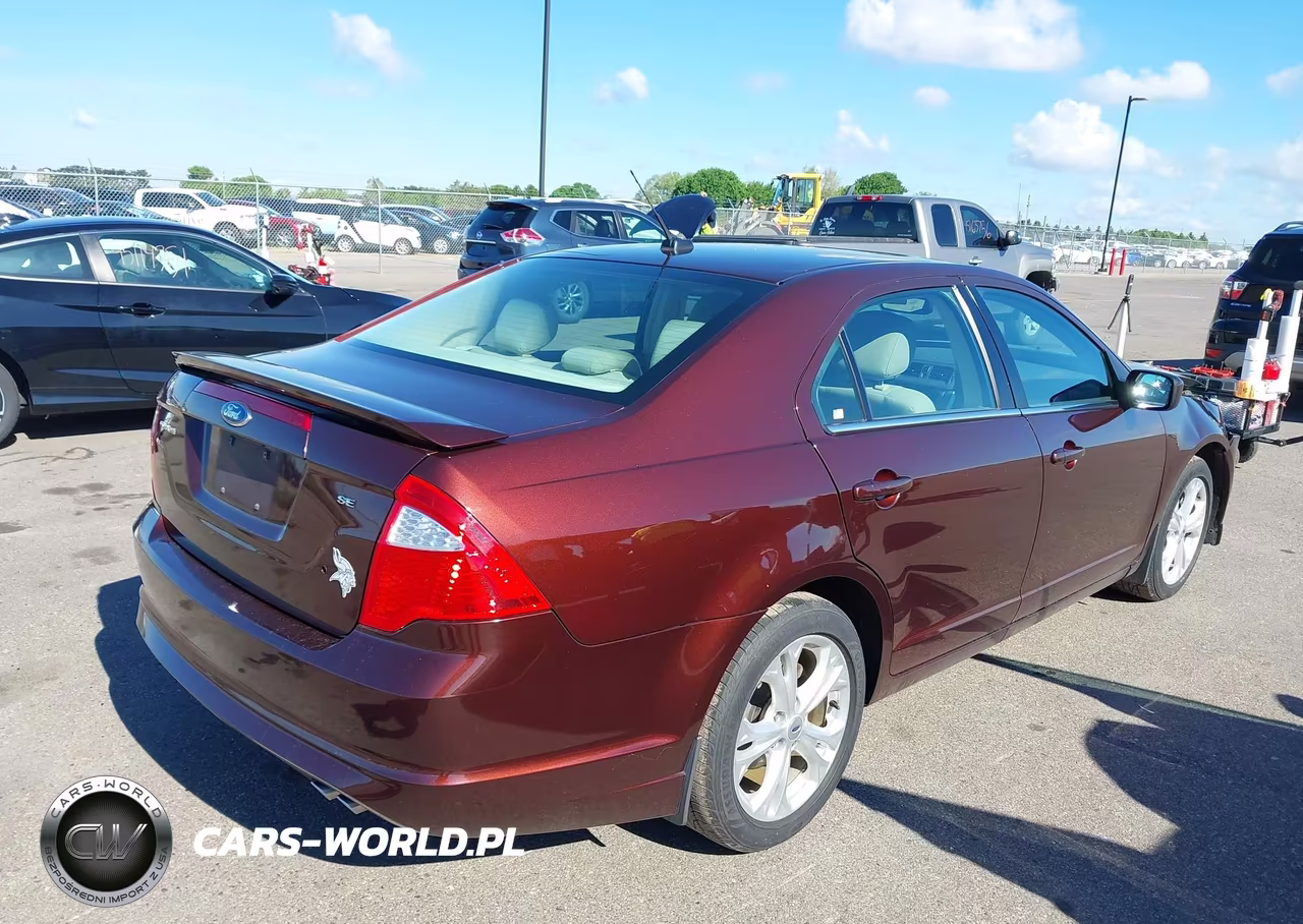 2012 Ford Fusion Se VIN:3FAHP0HA1CR144260 - 4