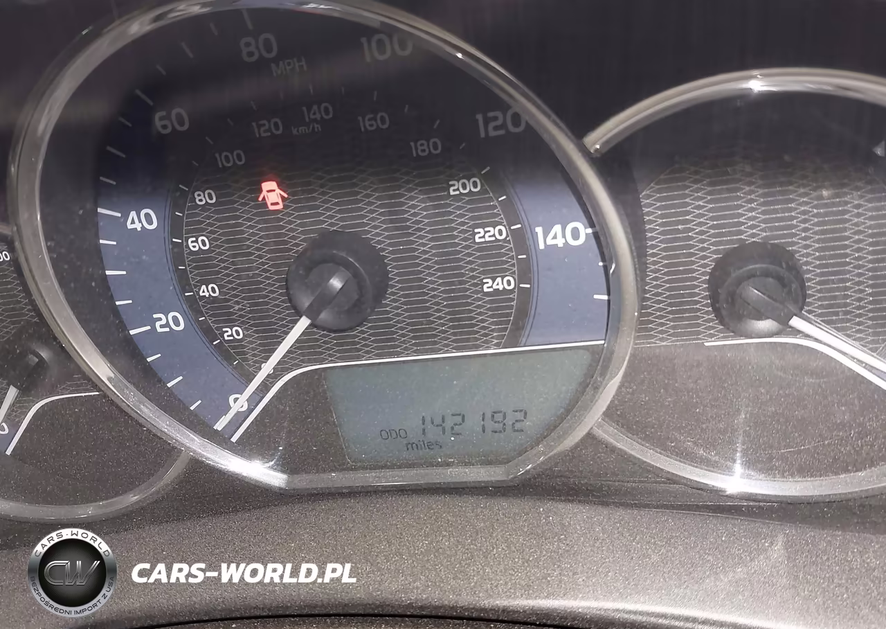 2016 Toyota Corolla Le VIN:2T1BURHE9GC693779 - 14