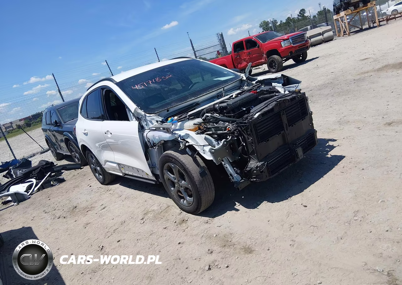 2024 Ford Escape St-Line – zdjęcie 1 z 17