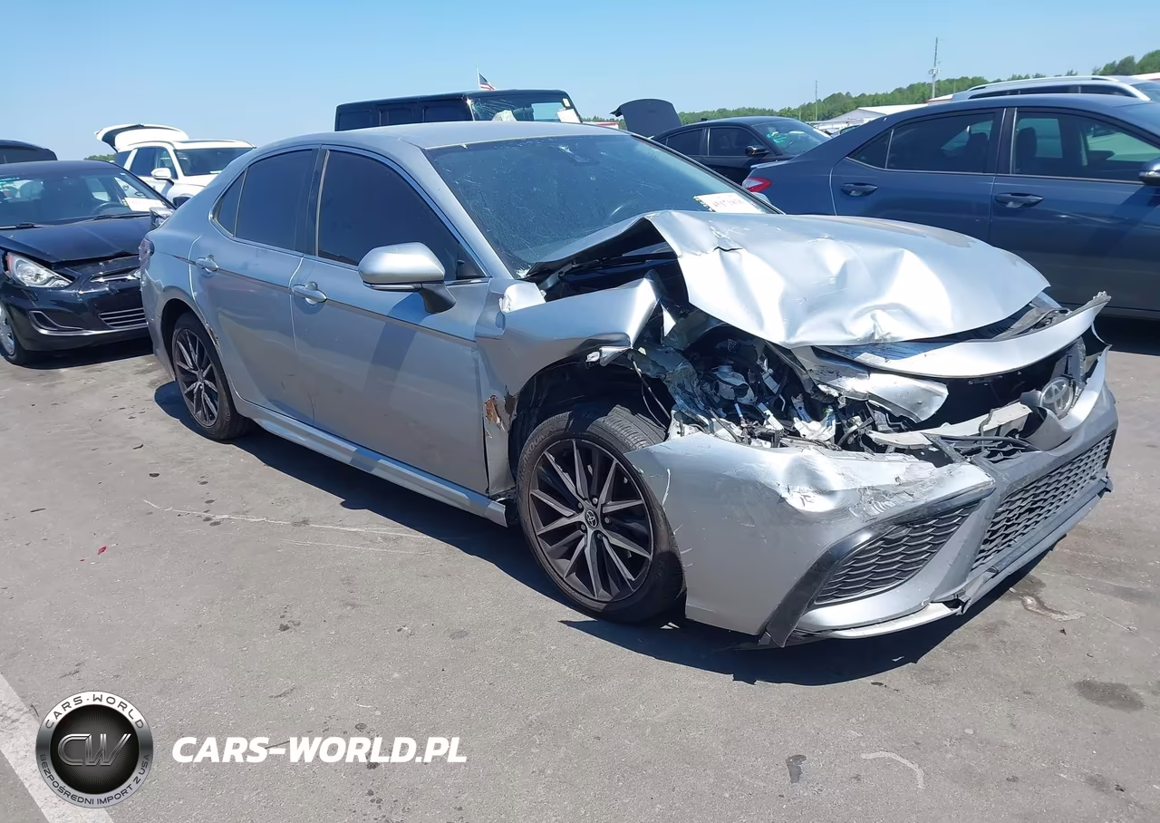 2022 Toyota Camry Se – zdjęcie 1 z 17
