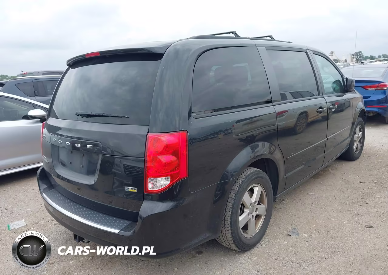 2012 Dodge Grand Caravan Sxt VIN:2C4RDGCG7CR277445 - 4