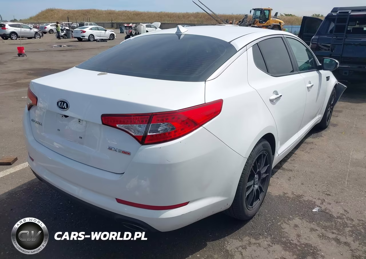2012 Kia Optima Ex Turbo VIN:5XXGN4A69CG015089 - 4