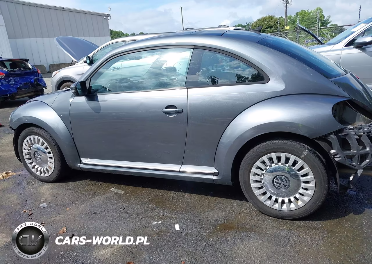 2013 Volkswagen Beetle 2.5L VIN:3VWJP7ATXDM662847 - 15