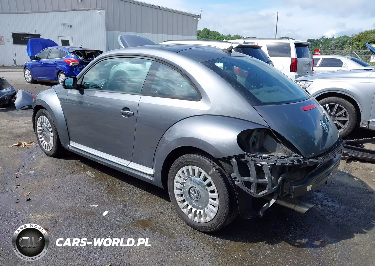 2013 Volkswagen Beetle 2.5L VIN:3VWJP7ATXDM662847 - 3