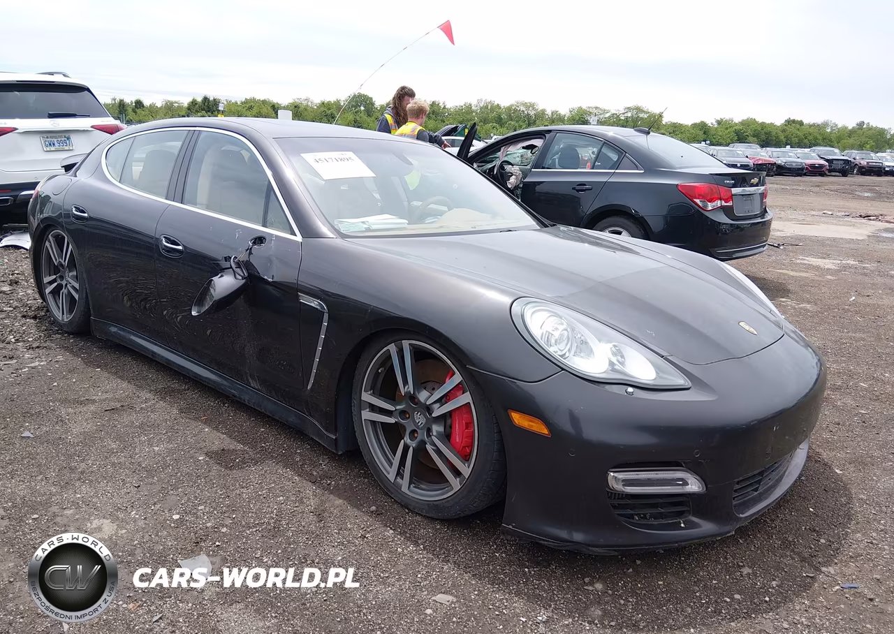 2011 Porsche Panamera Turbo