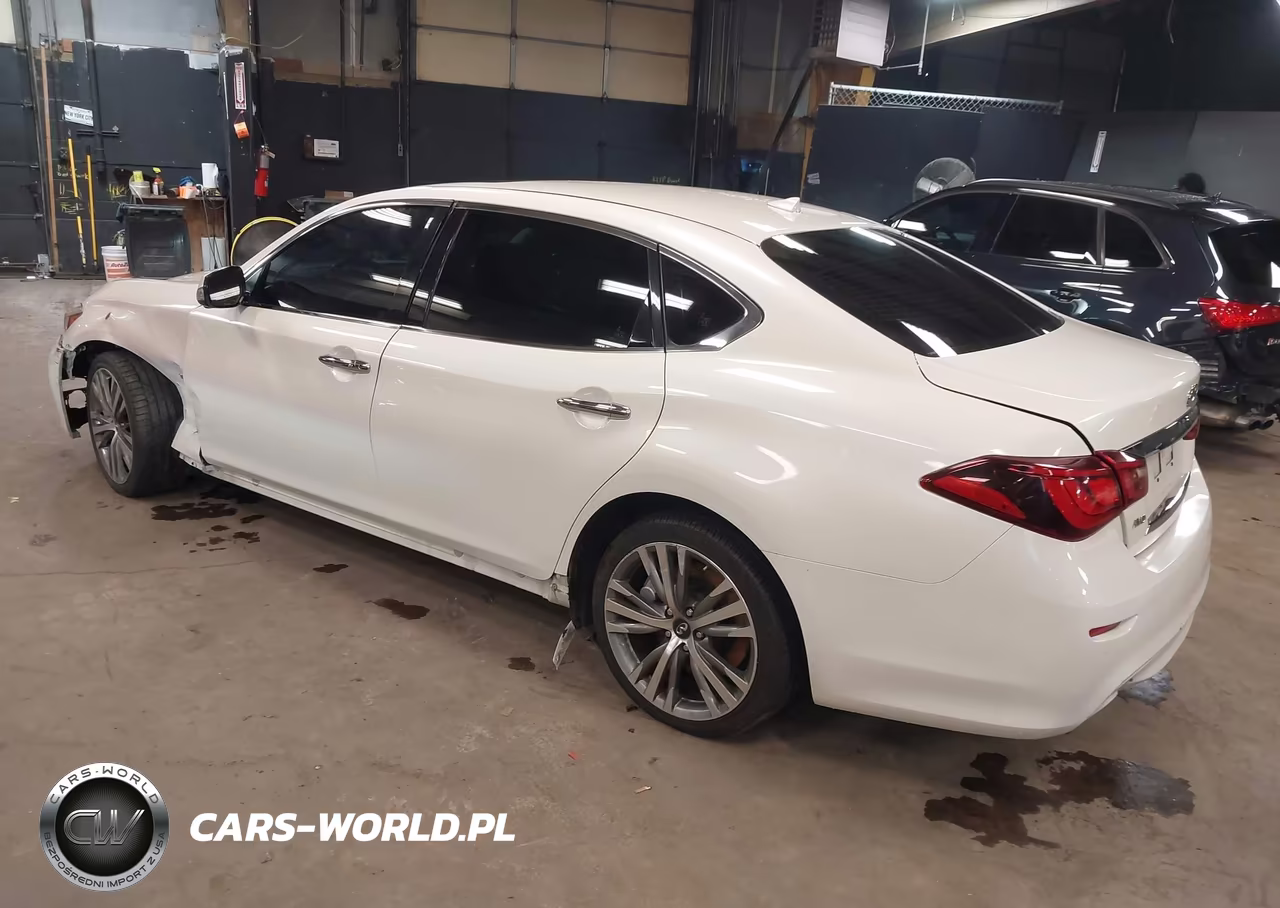 2017 Infiniti Q70L 3.7X VIN:JN1BY1PR3HM210207 - 3