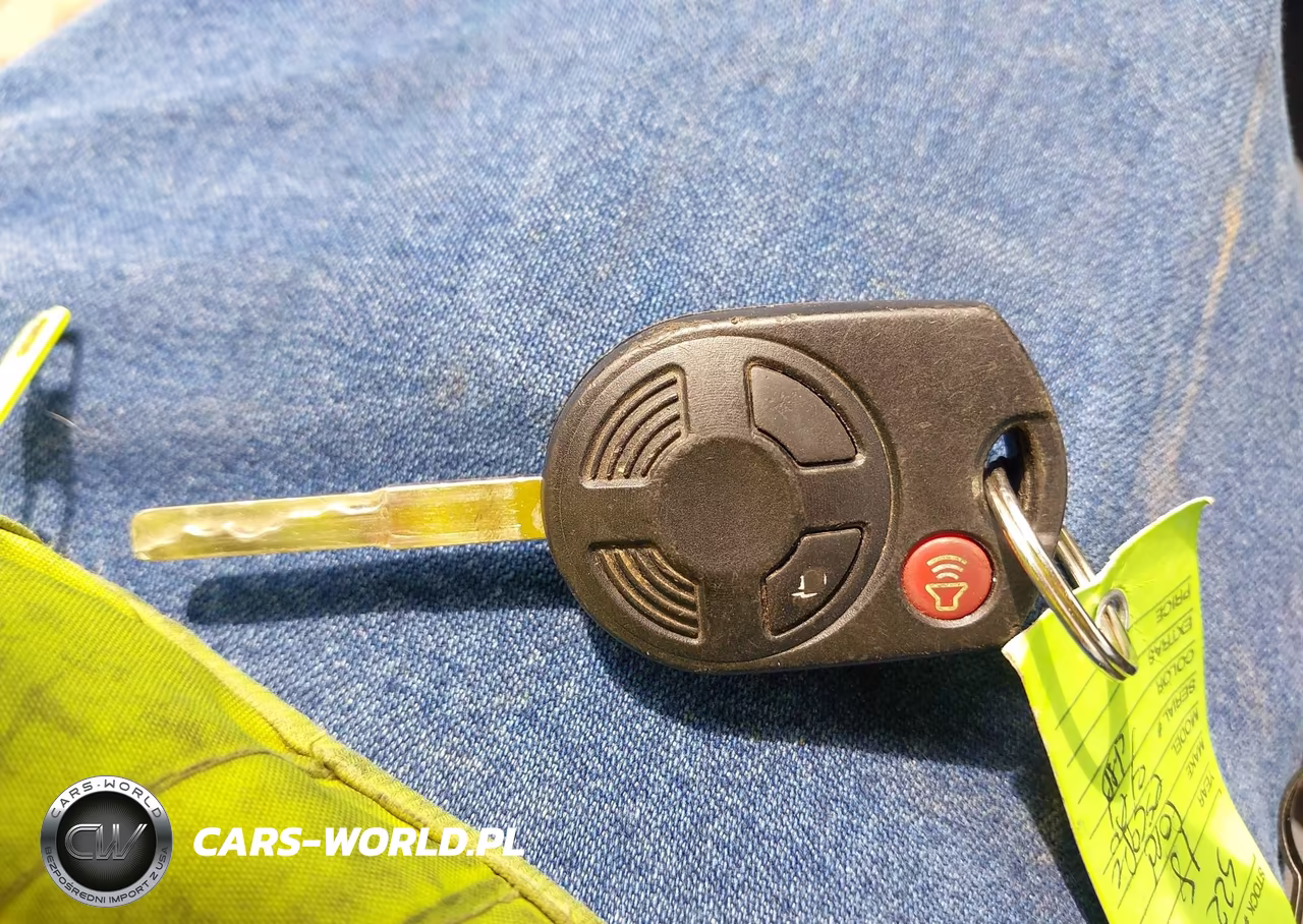 2019 Ford Escape S VIN:1FMCU0F72KUA13698 - 11