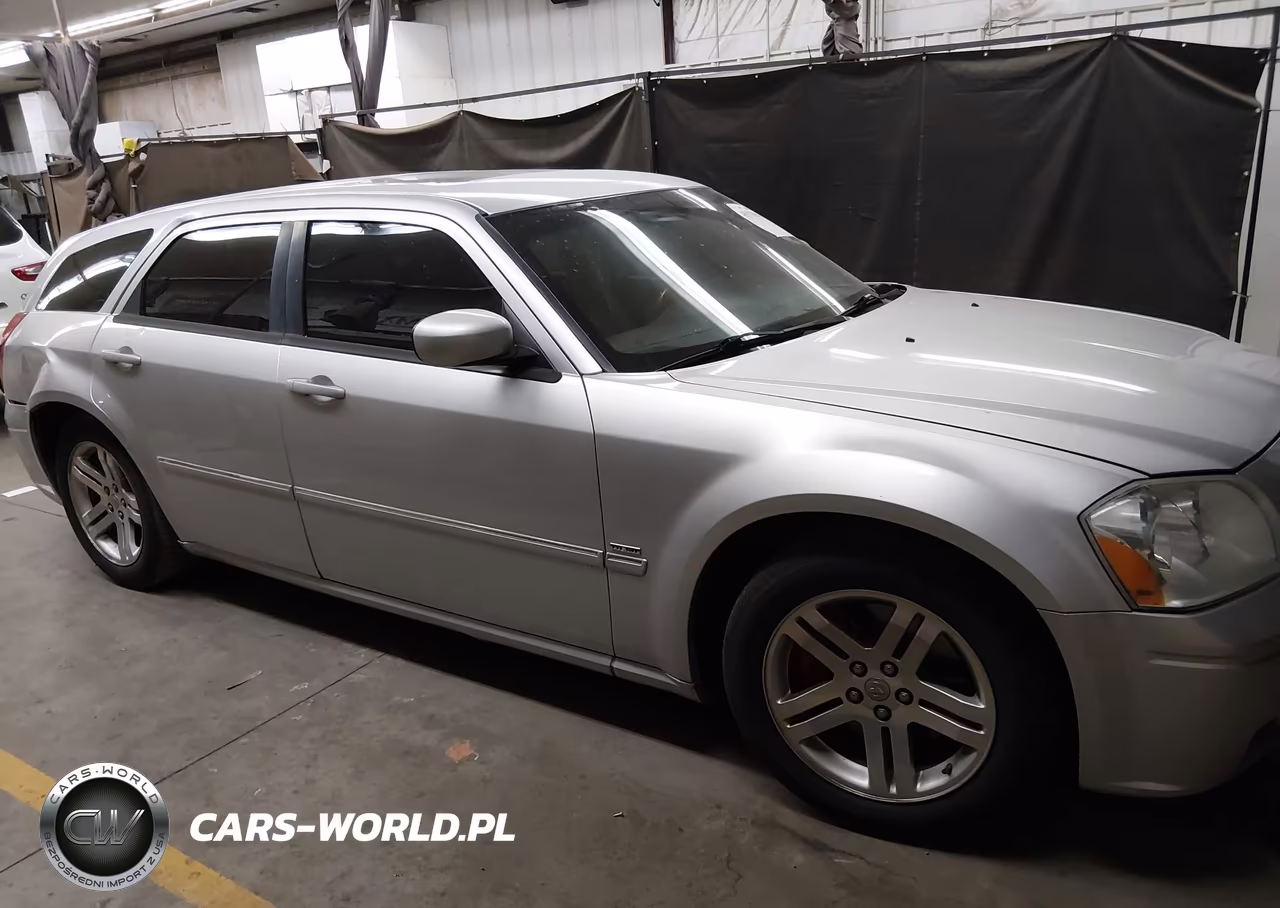 2005 Dodge Magnum Rt VIN:2D8GV58225H654571 - 13