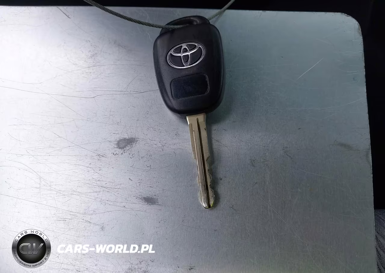 2014 Toyota Corolla Le Plus VIN:5YFBURHE4EP071619 - 11