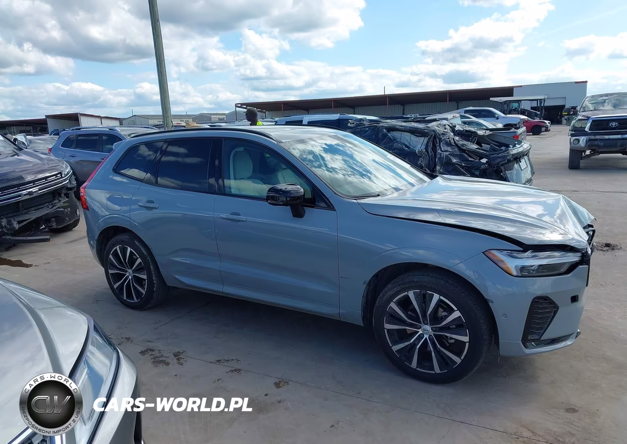 2025 Volvo Xc60 B5 Plus VIN:YV4M12RC0S1069059 - 13