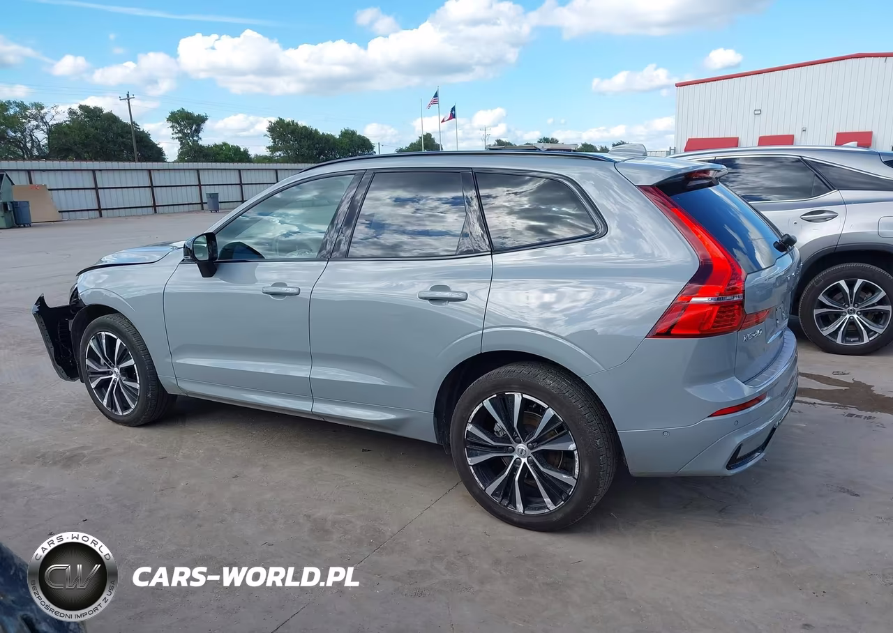 2025 Volvo Xc60 B5 Plus VIN:YV4M12RC0S1069059 - 14
