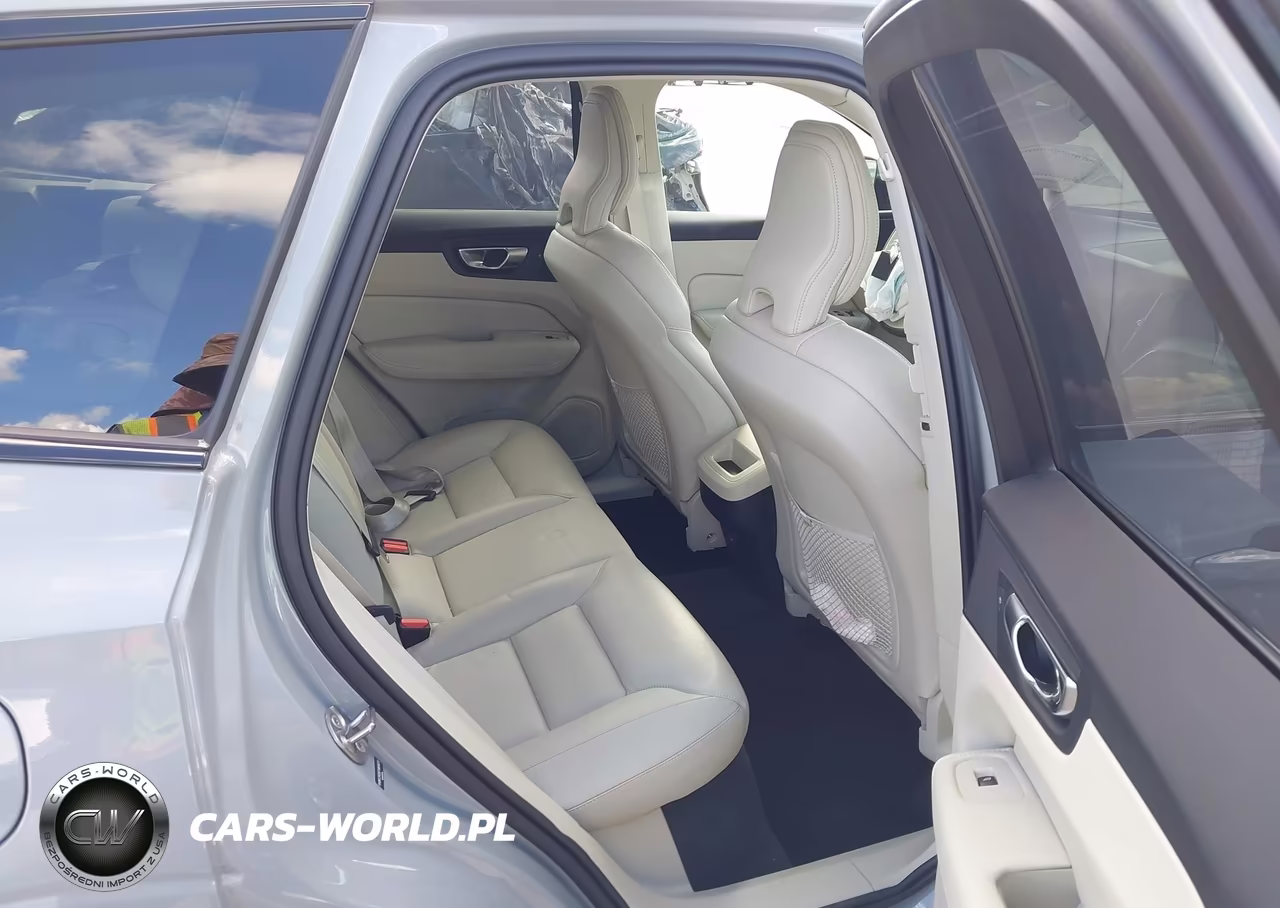 2025 Volvo Xc60 B5 Plus VIN:YV4M12RC0S1069059 - 8