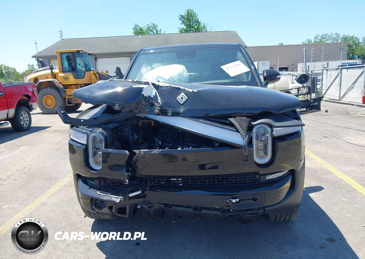 2023 Rivian R1S Adventure VIN:7PDSGABA1PN028802 - 12