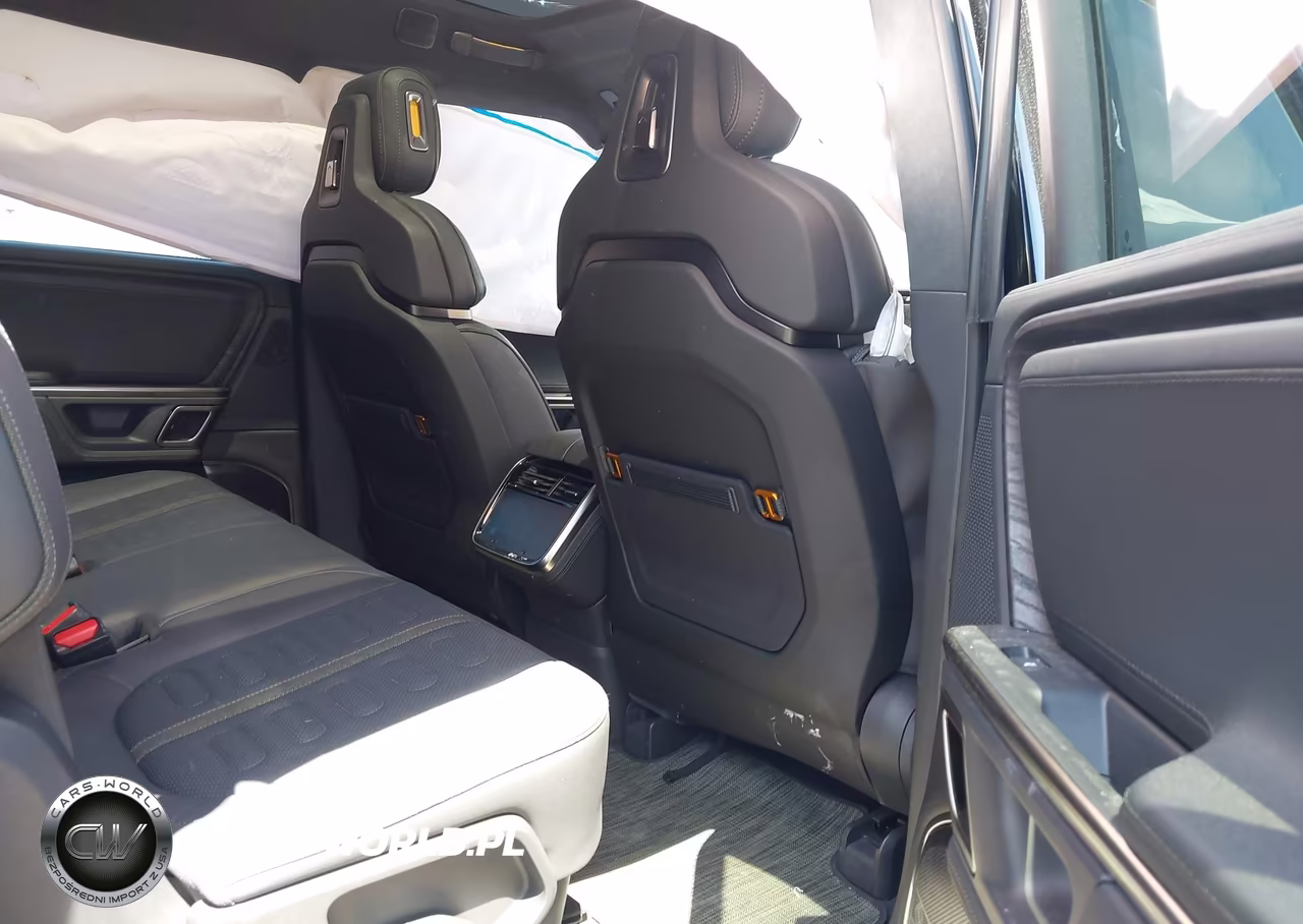 2023 Rivian R1S Adventure VIN:7PDSGABA1PN028802 - 8