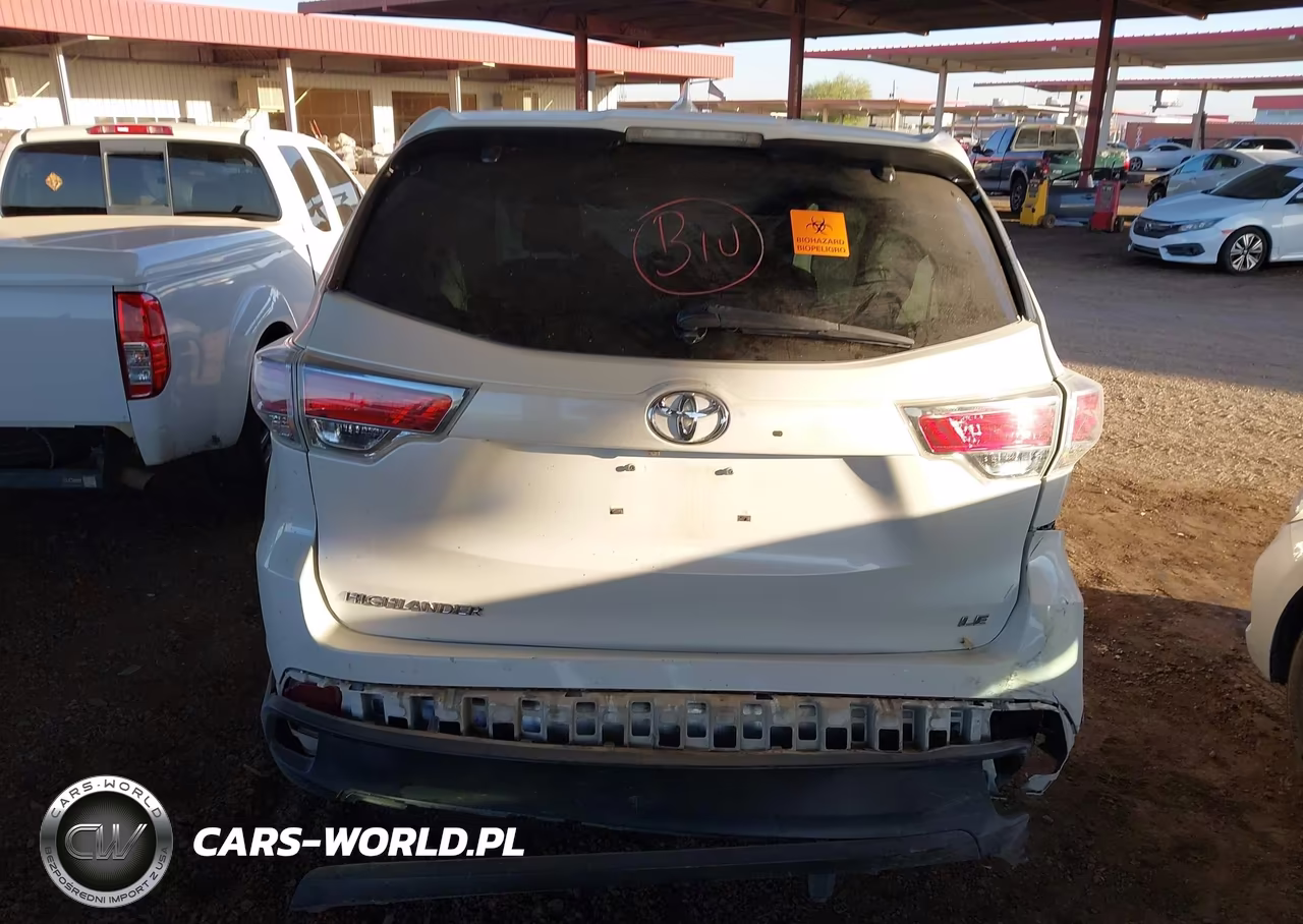 2015 Toyota Highlander Le Plus V6 VIN:5TDZKRFH7FS098825 - 16