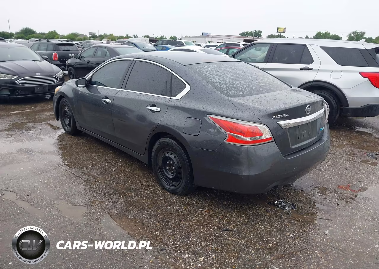 2013 Nissan Altima 2.5 S VIN:1N4AL3AP3DC258192 - 3
