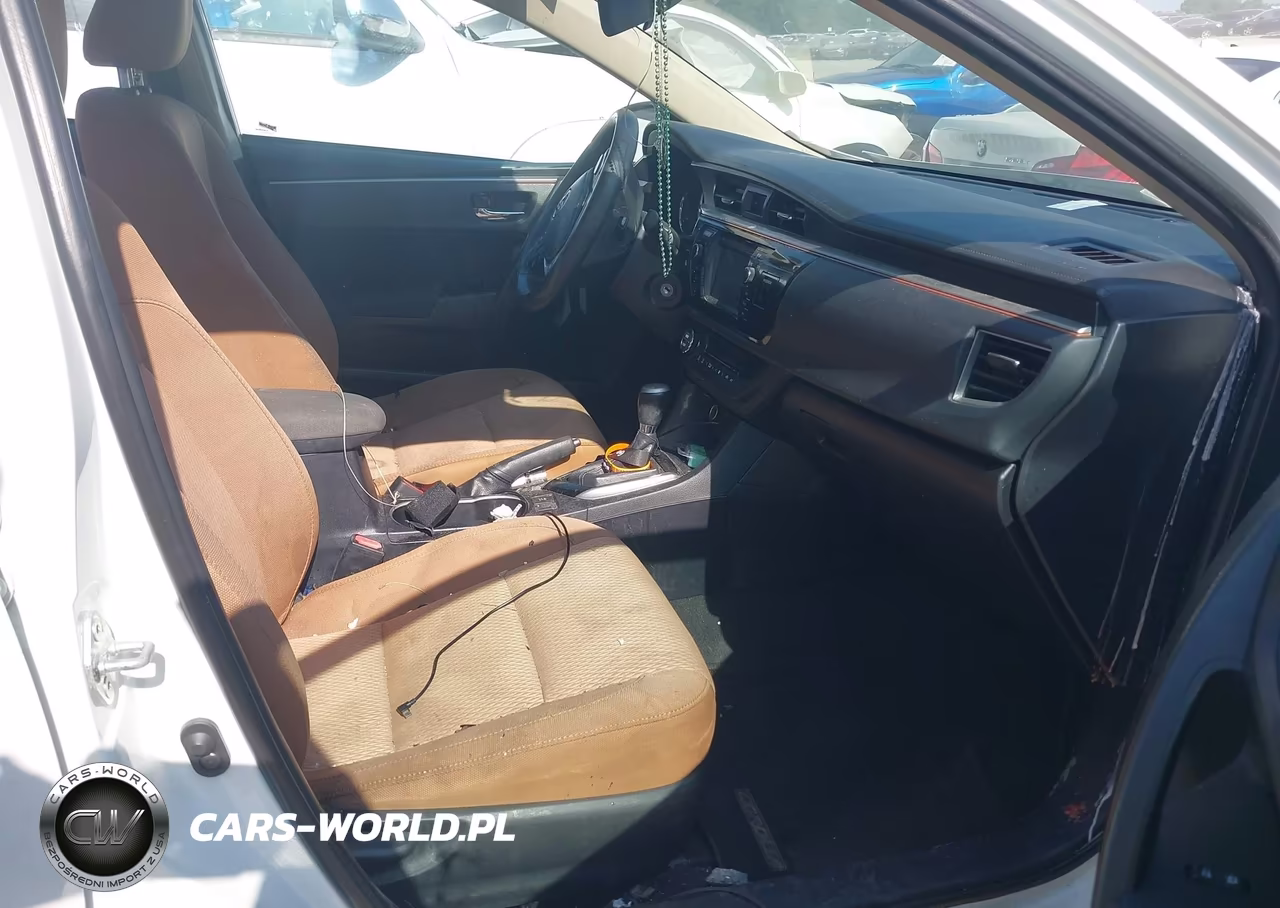 2016 Toyota Corolla Le VIN:2T1BURHE1GC656063 - 5