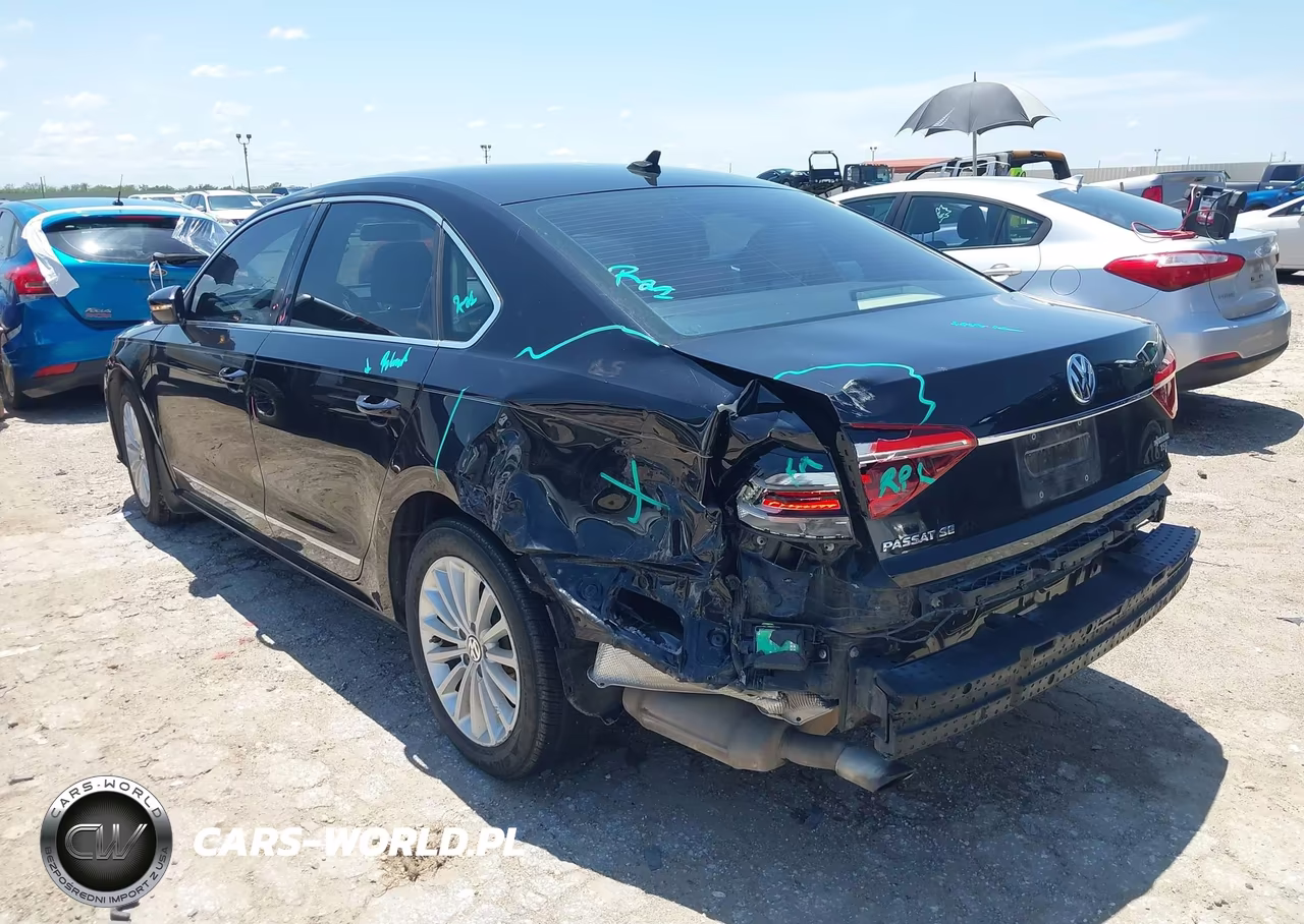 2017 Volkswagen Passat 1.8T Se VIN:1VWBT7A33HC013057 - 3