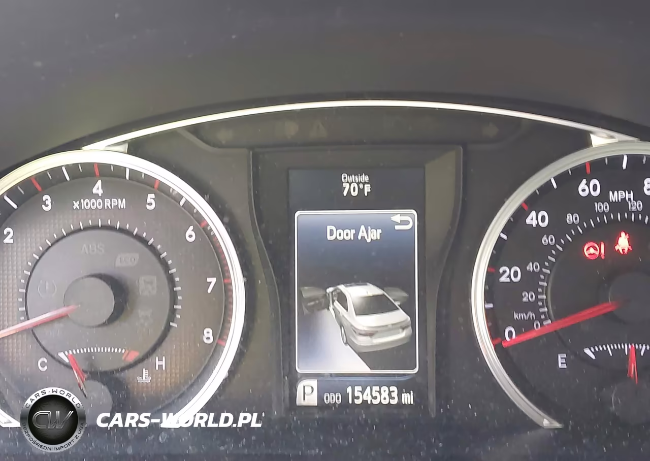 2015 Toyota Camry Se VIN:4T1BF1FK1FU061635 - 15