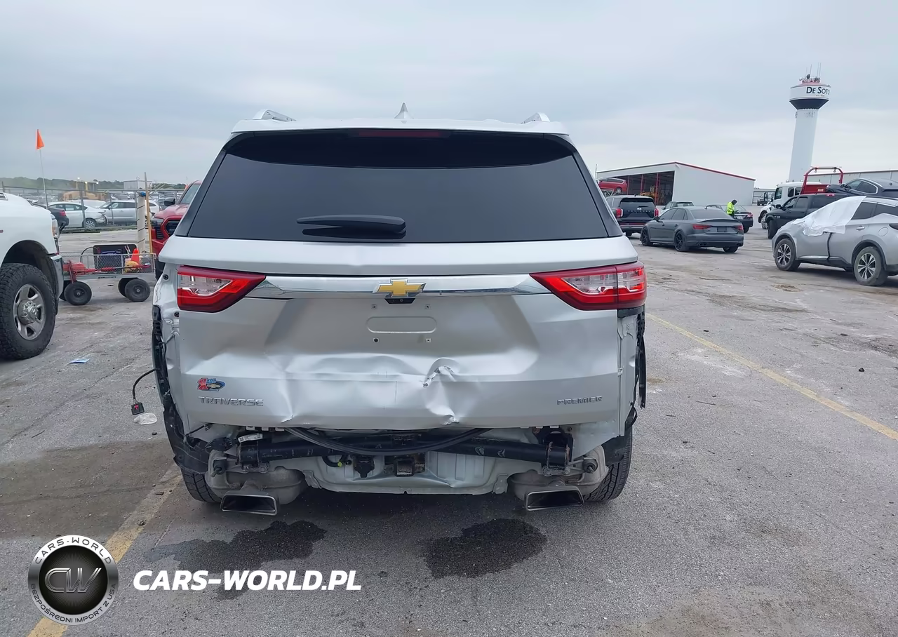 2019 Chevrolet Traverse Premier VIN:1GNERKKW7KJ138311 - 6