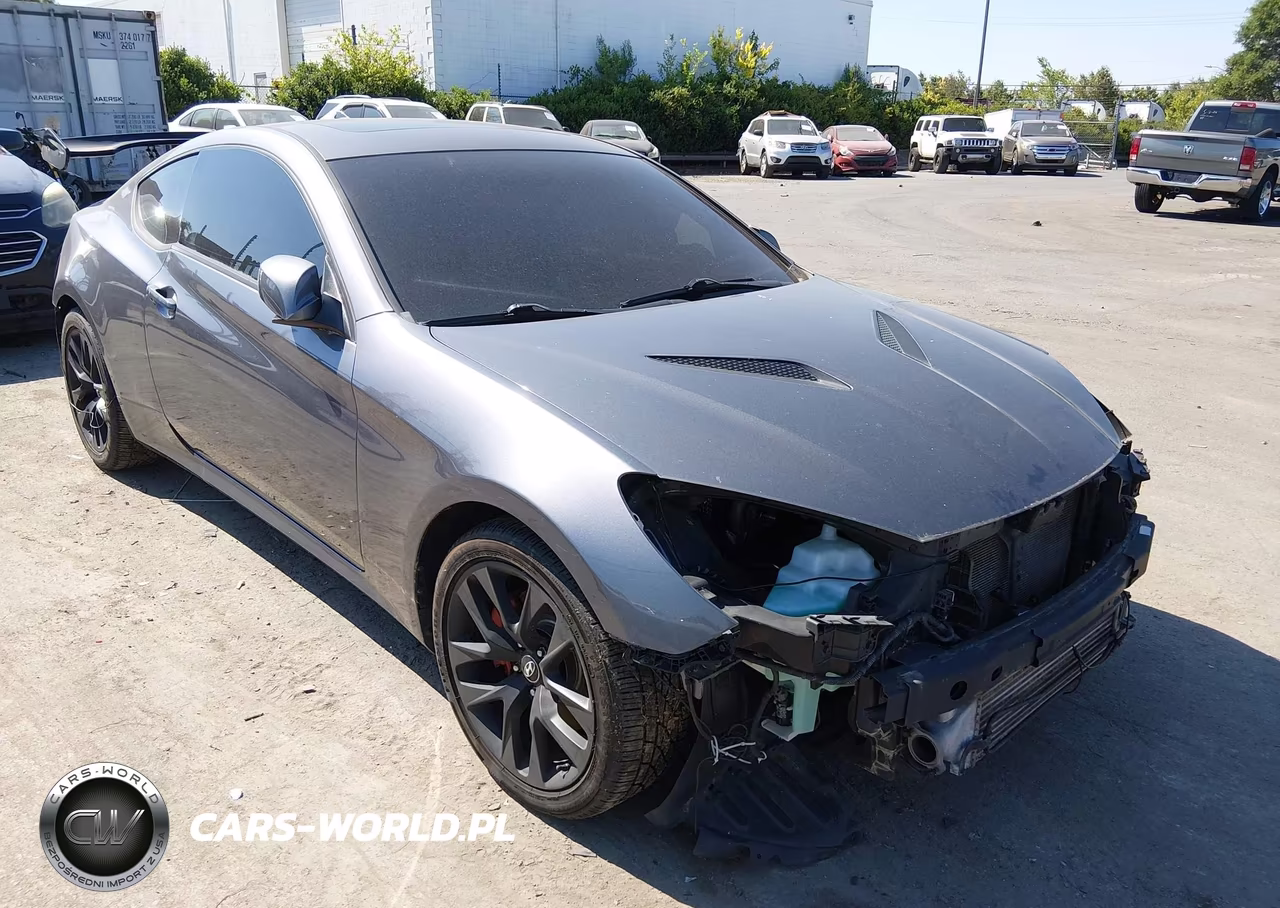 2013 Hyundai Genesis 2.0T Premium