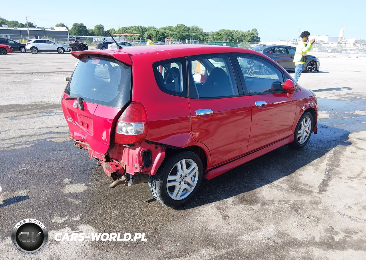 2008 Honda Fit Sport VIN:JHMGD38688S030911 - 4